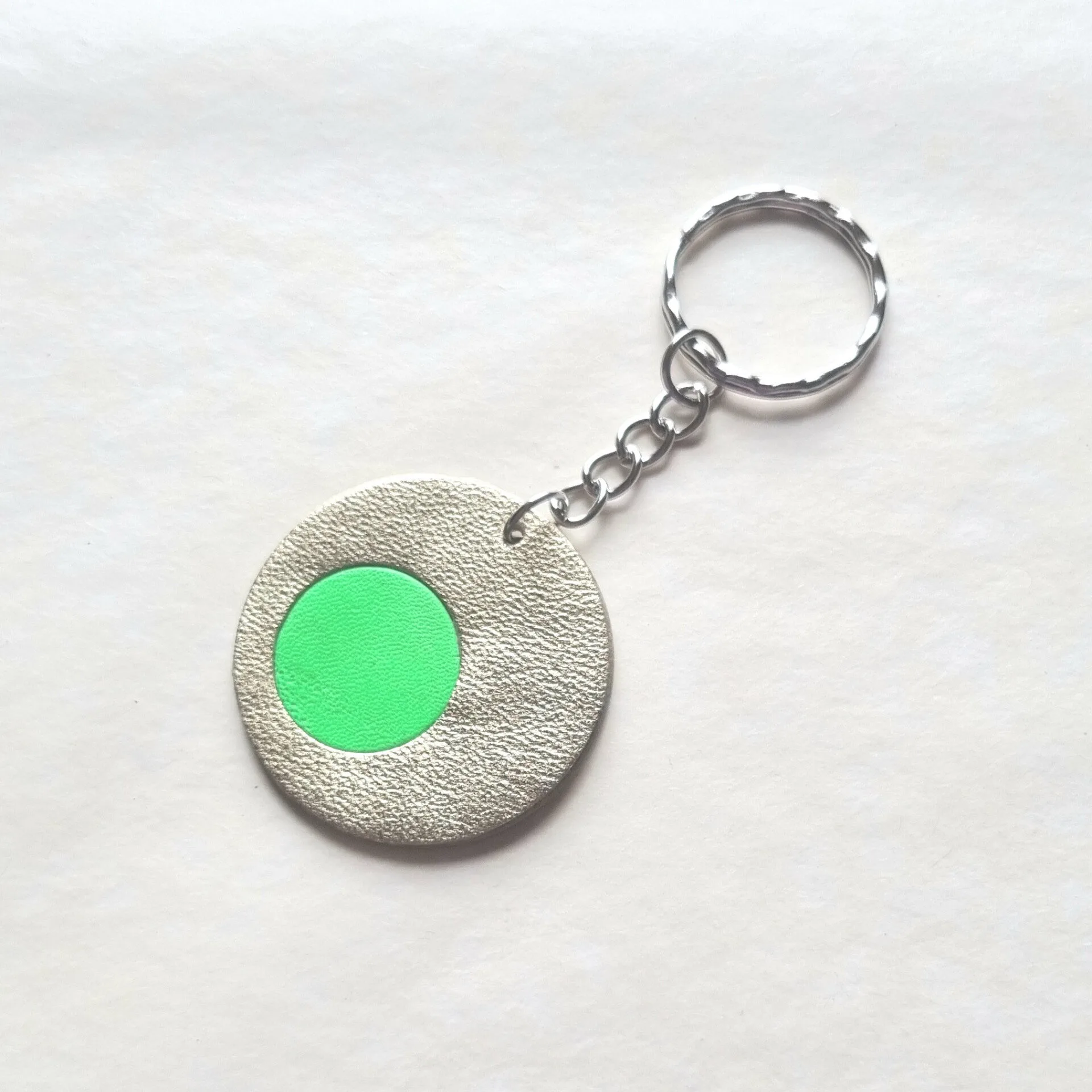 Gold and Green Keyring - Image 3